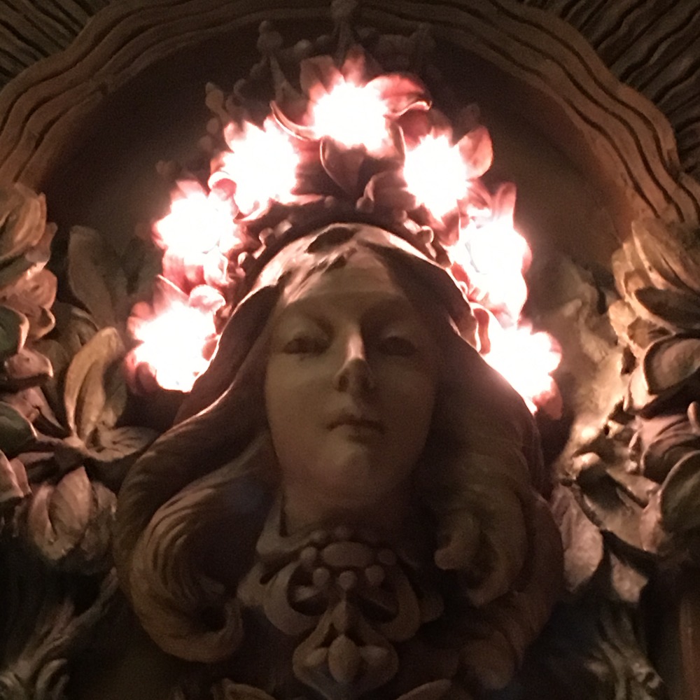 Meet your Posher, Rhonda